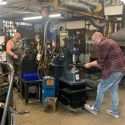 Väike võimsusega haamer